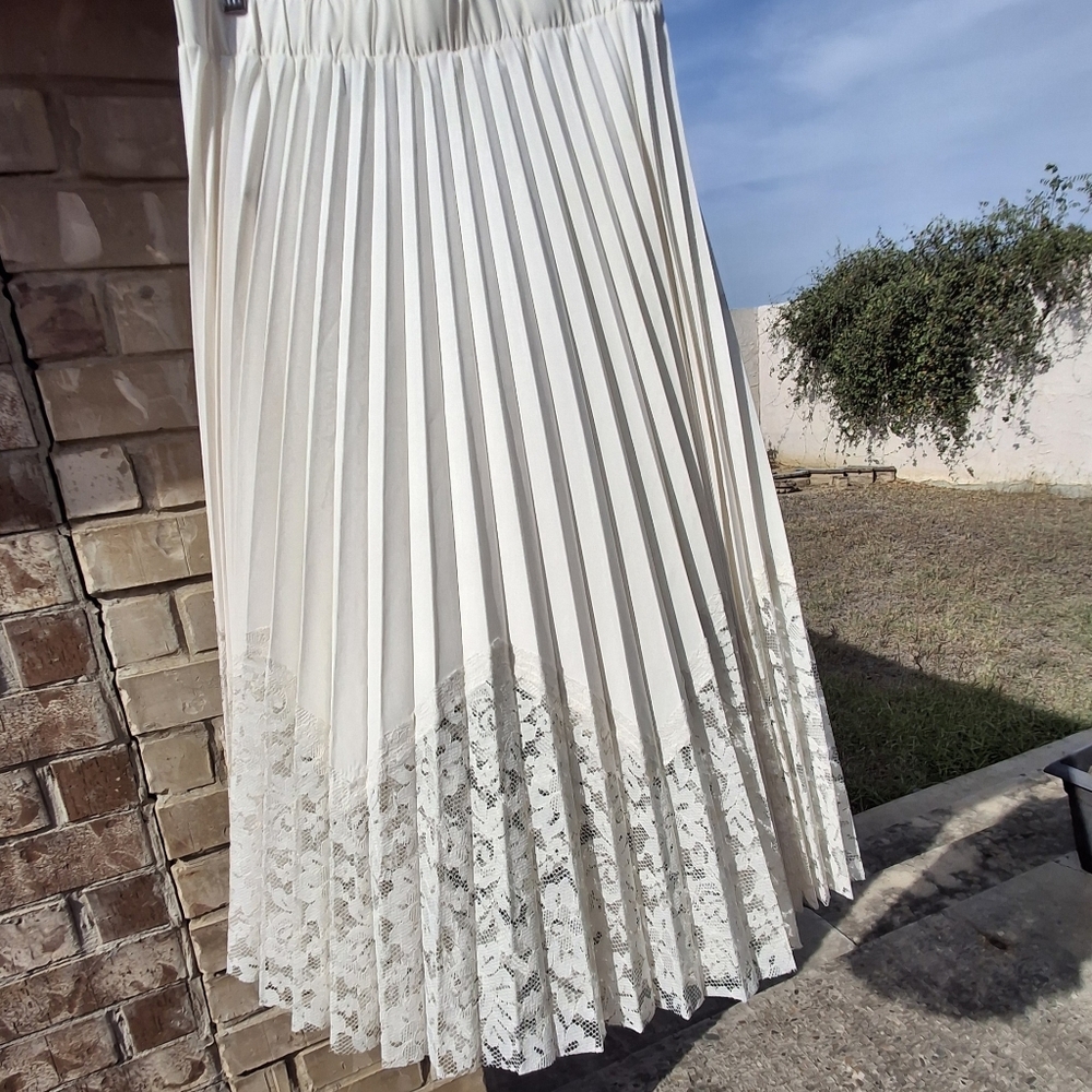 Nanette Lepore Pleated Lace Cream Midi A-Line Full Pull-on Skirt Women Medium - Picture 4 of 14